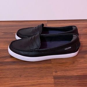 Black Cole Haan loafers